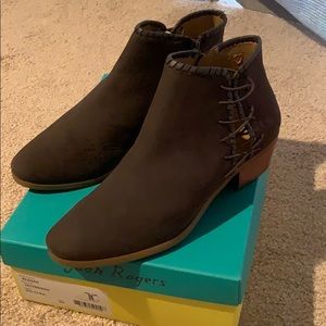 Brand new Jack Rogers booties in charcoal